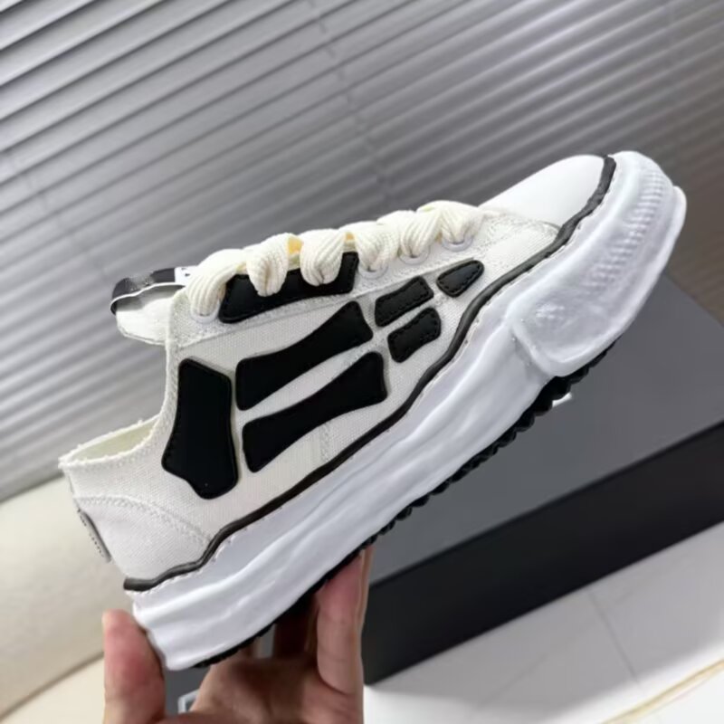 Dissolved Shoes For Both Men A – Men'S Shoes Height Increase recenzja i cena